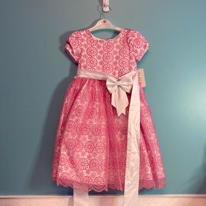 Adorable girls pink dress size 6